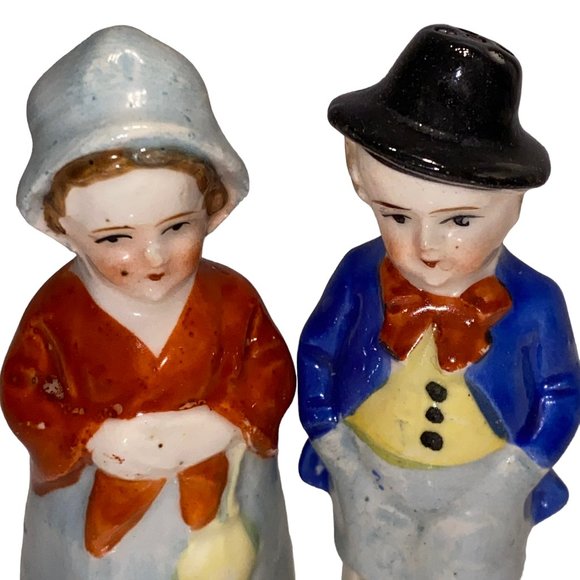 Vintage Occupied Japan Old Couple Salt and Pepper Shakers Cork Stopper *read* - Picture 3 of 7
